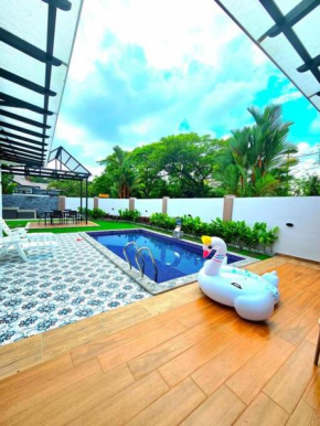 Austin Leisurely villa
